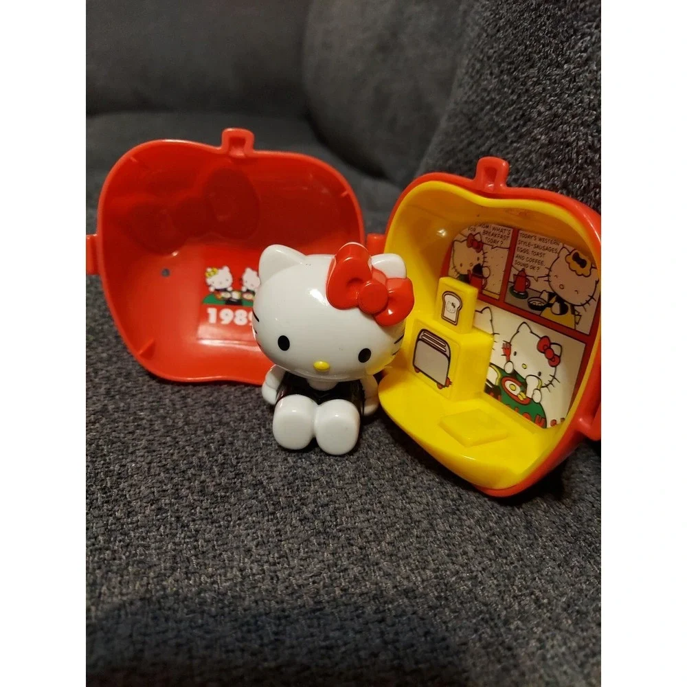 1989 McDonalds Hello Kitty 35 Years Apple Collectible With HELLO KITTY CHARACTER